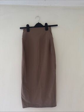 lululemon athletica Taupe Brown Pencil Skirt